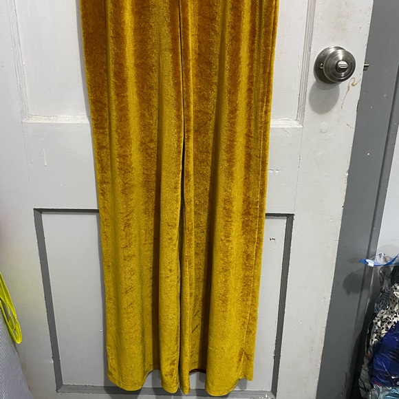 ZARA YELLOW VELVET JUMPSUIT NWT - Picture 6 of 7
